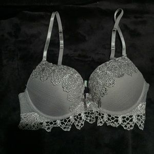 Daisy Lavender Embroider Accent Padded Bra 34C